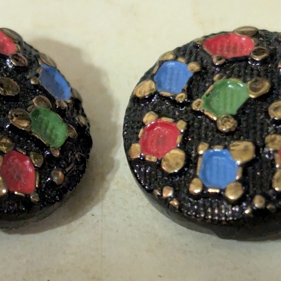 Vintage Set of 4 Unique Multi Buttons Original Card Western Germany ✨ 2 /$15 ✨ - Picture 3 of 4